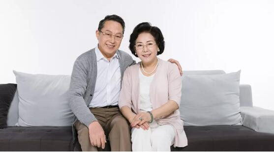 这次回家，，，，，，，请记得臻藏爸妈的慢时光！